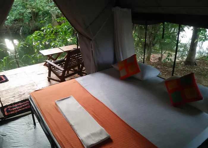 Makulu Safari Camping