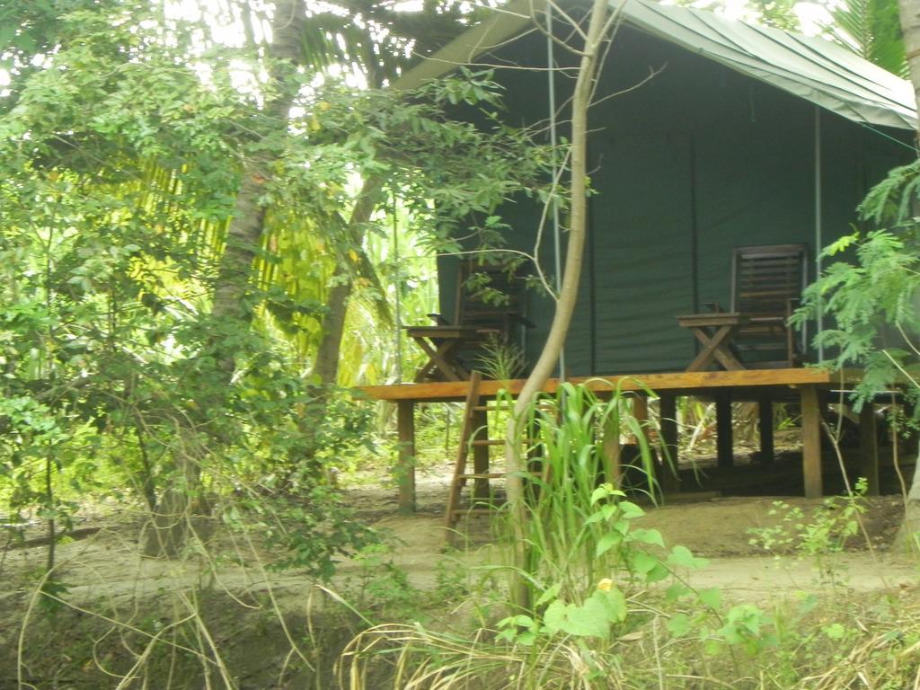 Makulu Safari Camping 2*